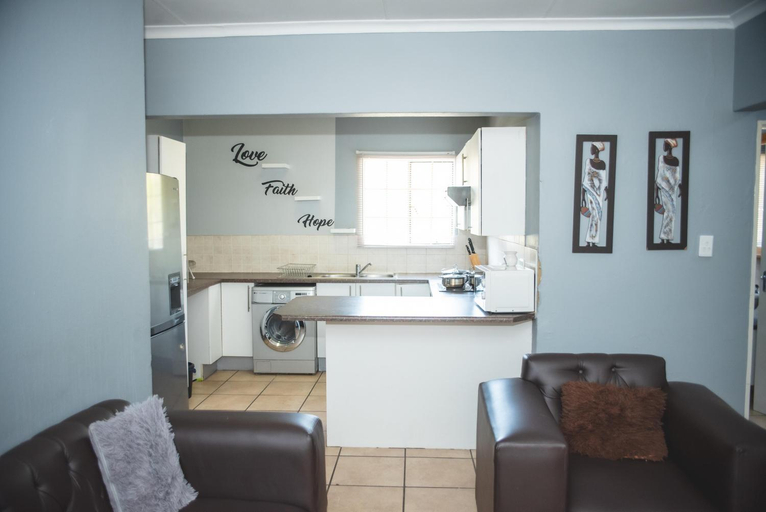Bathroom 2, Reedsview Apartment, City of Johannesburg