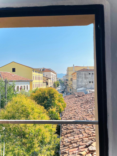 Others 5, Ideal, Shkodrës