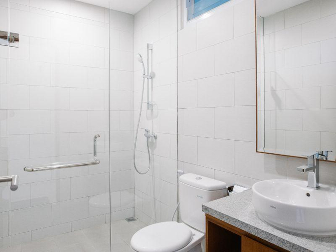 Bathroom 4, Vasudha Hostel Canggu, Badung