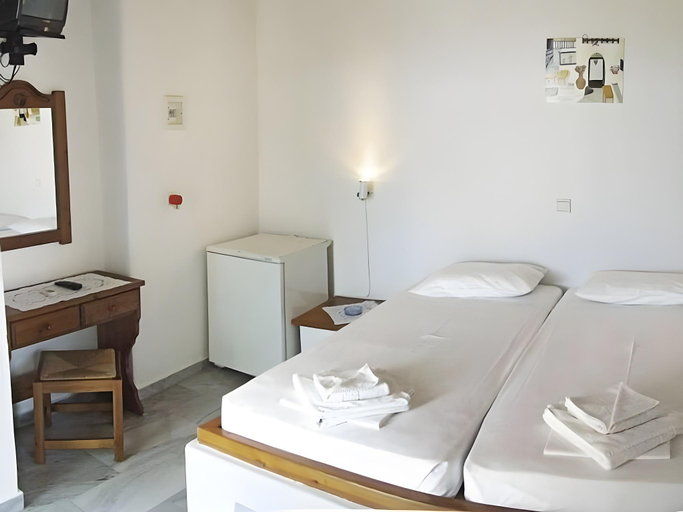 Bedroom 2, Surfing Beach Village Paros, South Aegean