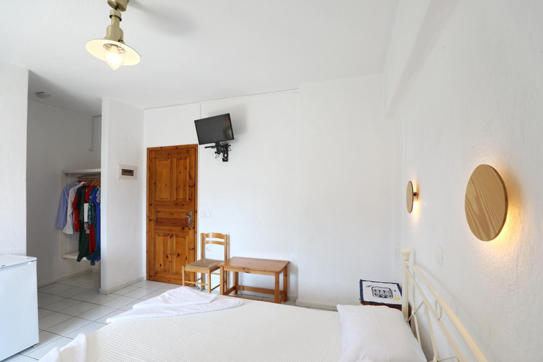 2, Pansion Prodromina, Thessaly
