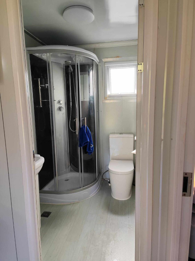 Bathroom, Zeehan Bush Camp, West Coast