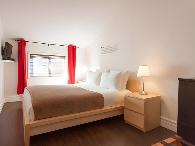 Bedroom 2, BBV Bed & Breakfast du Village, Montréal