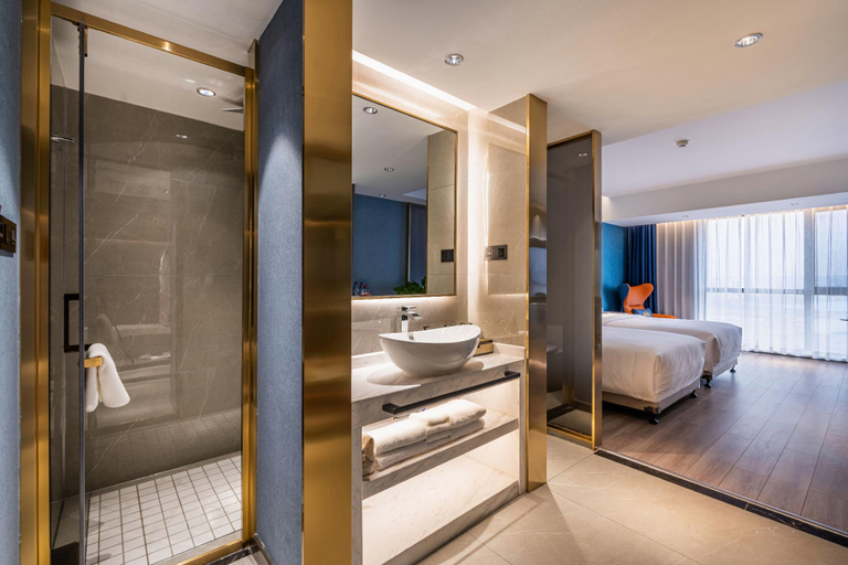 Bathroom 3, Yulin Zhaoyang International Hotel, Yulin