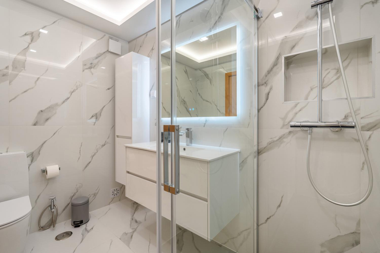 Bathroom 2, Breathtaking Coral Ocean View Apartment at OA, Portimão