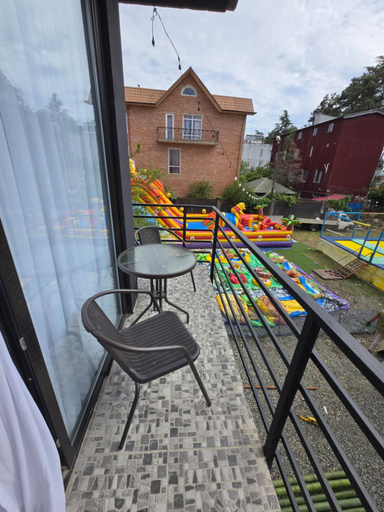 4, Blue Horizon Apartments, Ozurgeti