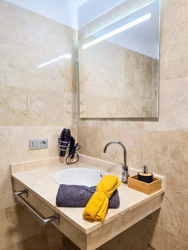 Bathroom 2, Turquesa Apartment with Complex Pool & Terrace, Santa Cruz de Tenerife