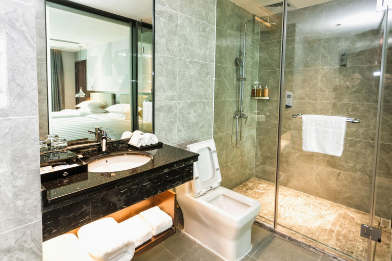 Bathroom 3, Borrman Hotel Yunfu Xinxing County Bus Station, Yunfu