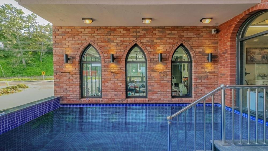 Sport & Beauty 2, Pohang Sunrise Pool Villa, Pohang