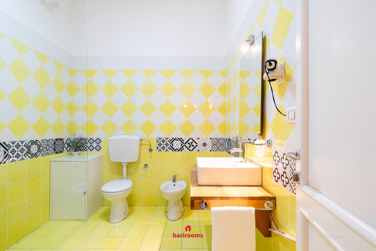 Bathroom 4, BARIROOMS - SUITE STATION, Bari