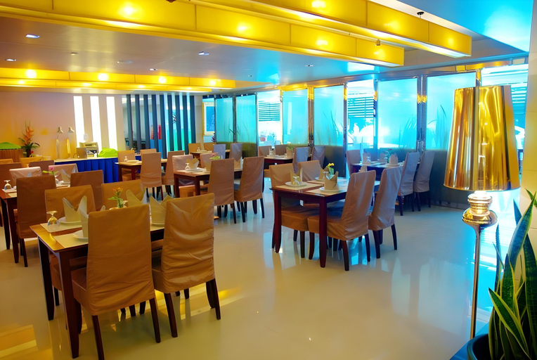Food & Drinks 4, Centric Place Hotel, Huai Kwang