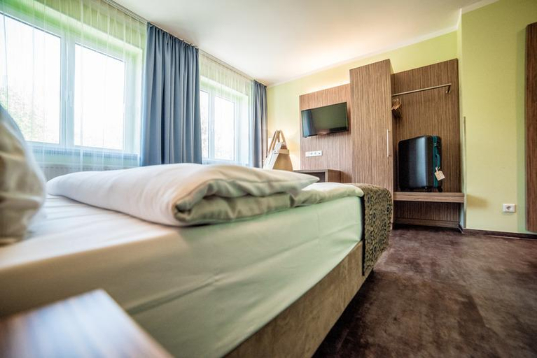Bedroom 3, Hotel Central Regensburg CityCentre, Sure Hotel Collection by Best Western, Regensburg