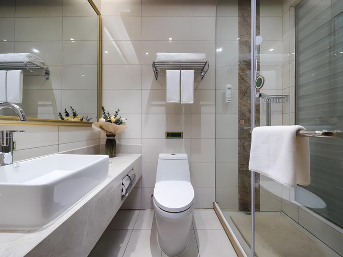Bathroom, Vienna Hotel Anhui Jixi High-Speed Railway Station, Xuancheng