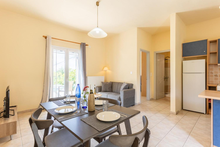 Others 5, Villa Russa Dionisis, Ionian Islands