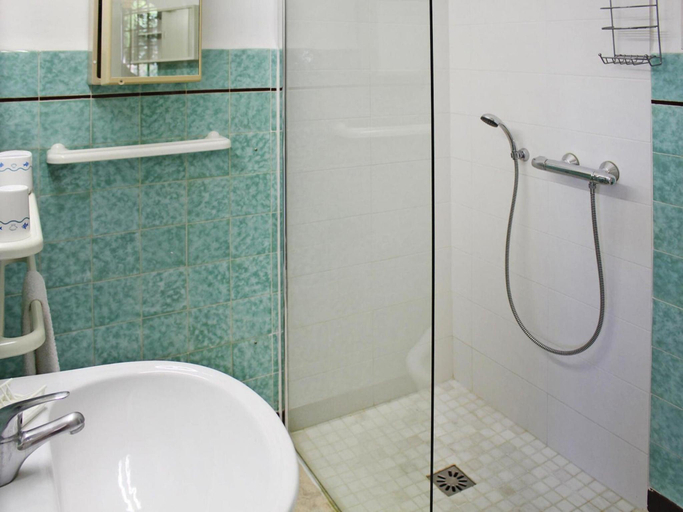 3, Salon-de-Provence Villa Stay, Bouches-du-Rhône