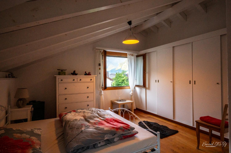 Bedroom 2, Bed and Breakfast fur ESAF 25, Glarus