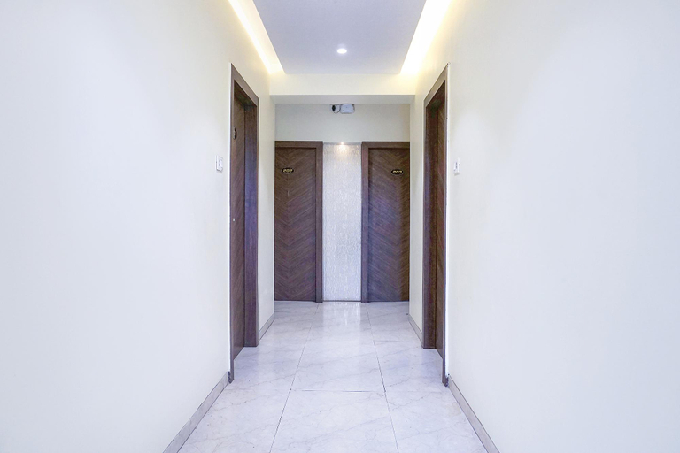 Public Area 2, FabHotel Pancharatna Regency, Pune
