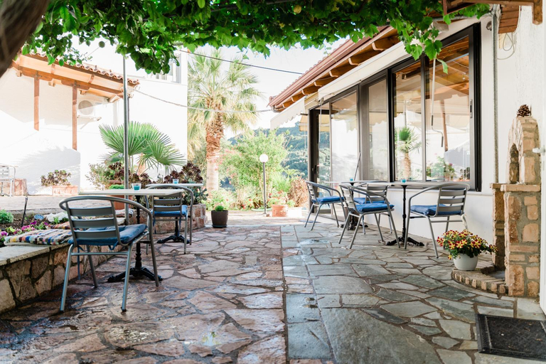 Food & Drinks 4, Villa Kallithea, Epirus