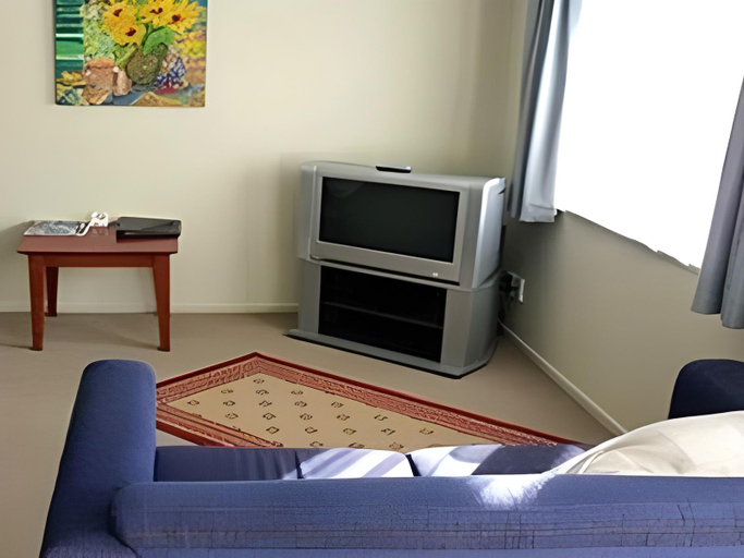 Bedroom, Spinnaker Motel, Porirua