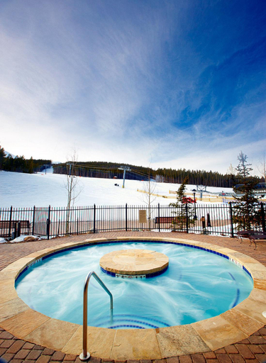 Sport & Beauty 2, Crystal Peak Lodge By Vail Resorts, Summit