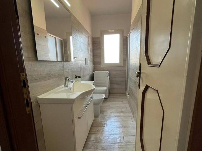 Bathroom 2, Appartamenti L'Arcipelago, Livorno