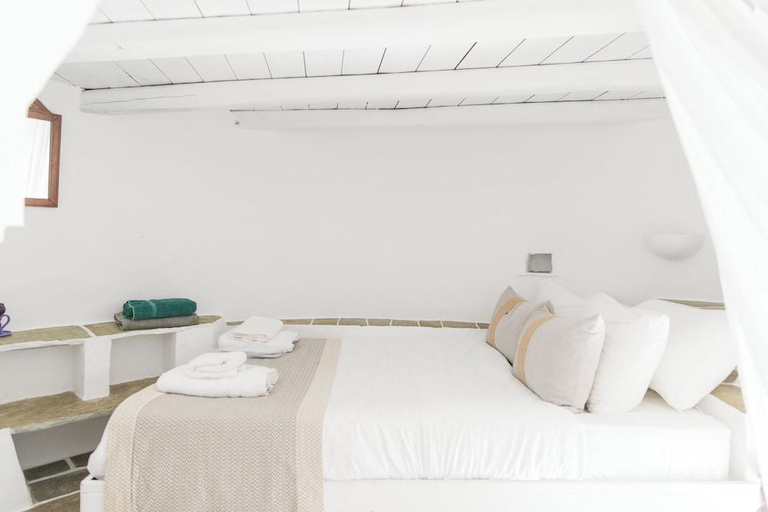 Bedroom 3, Windmill Bella Vista Hotel, South Aegean