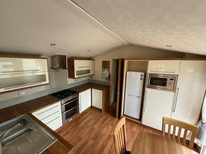 Others 4, 2-Bedroom Caravan Located in Uddingston, Glasgow at Maryville Caravan Site, North Lanarkshire