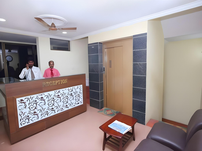 Food & Drinks 4, Hotel Udayam Towers, Thiruvallur