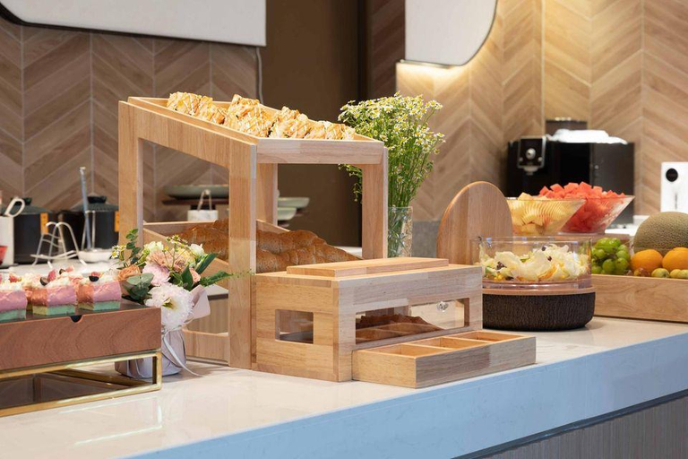 Food & Drinks 3, Atour Hotel Jingdezhen People's Square Zhejiang Road, Jingdezhen