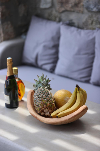 Food & Drinks 3, The George Villas with Private Pool, & Suite with Jacuzzi, close to Mykonos Town - Chora, South Aegean