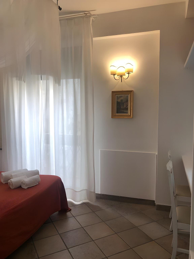 Bedroom 3, Hotel Europeo, Napoli