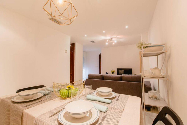 Others 5, Apartamento El Patio de Cánovas, Cádiz