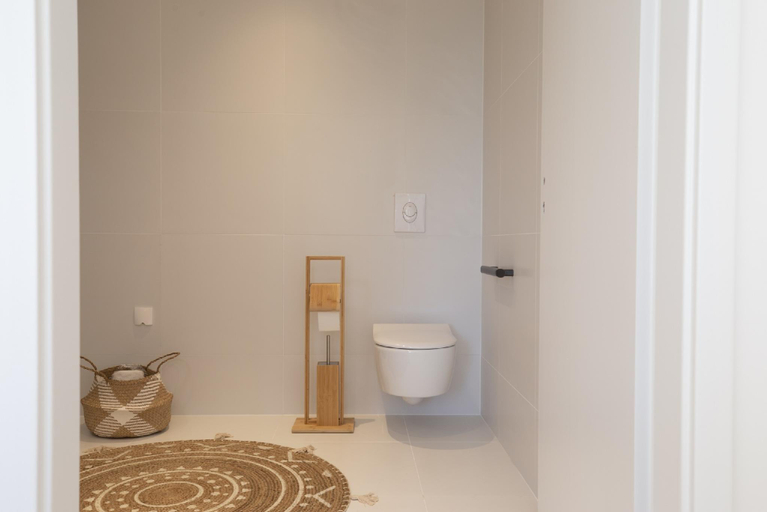 Others 5, Appartements du comté de Dabo, Moselle