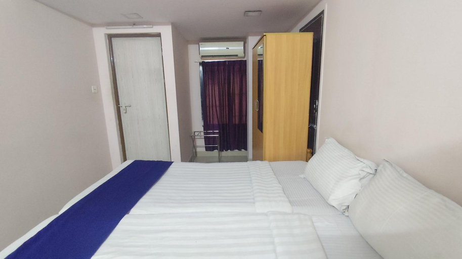 Bedroom 2, Hotel Tri-Star Regency, Ernakulam