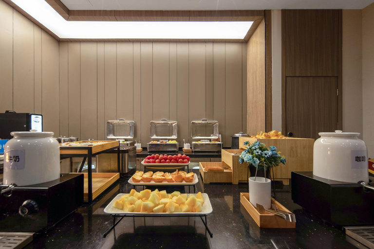 Food & Drinks 5, Hanting Hotel Nanchang Gaoxin Avenue Metro Station, Nanchang