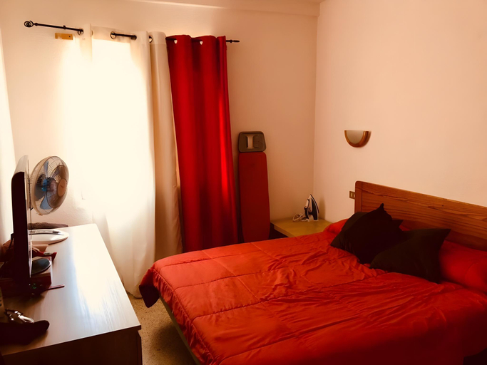 Bedroom 3, Views of Los Cristianos Pier. Pier view., Santa Cruz de Tenerife
