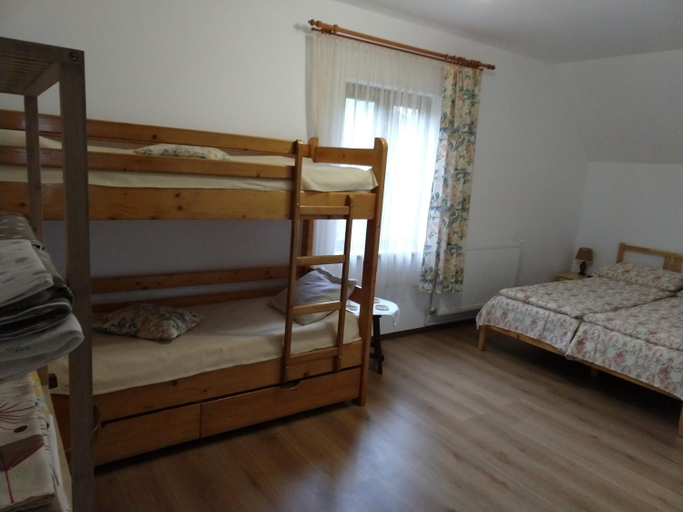 Bedroom 2, Vendel Guesthouse, Lemnia
