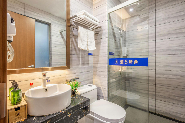 Bathroom 3, Super 8 Hotel Putian Hanjiang Shiting, Putian