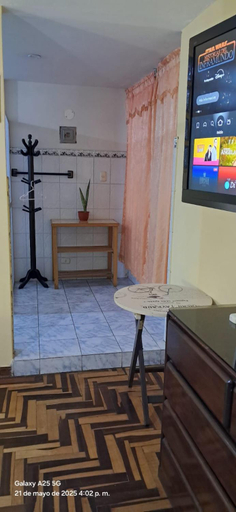 Others 5, Lopez House, Callao