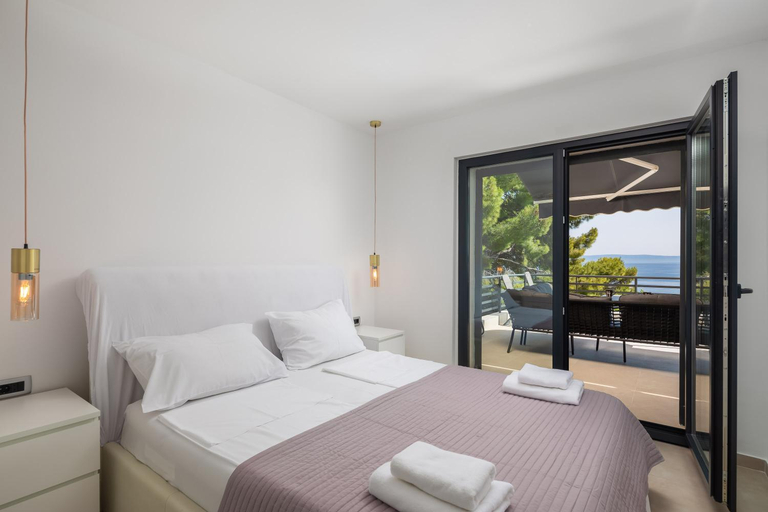 Bedroom 2, Seaview Bliss Apartments, Baška Voda