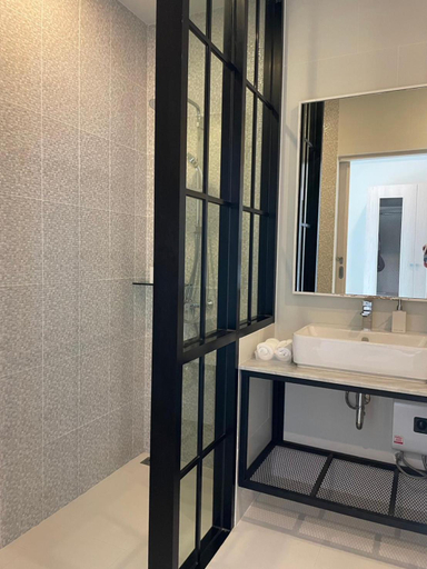 Bathroom 4, T-REX BURIRAM BOUTIQUE HOTEL, Muang Buri Ram