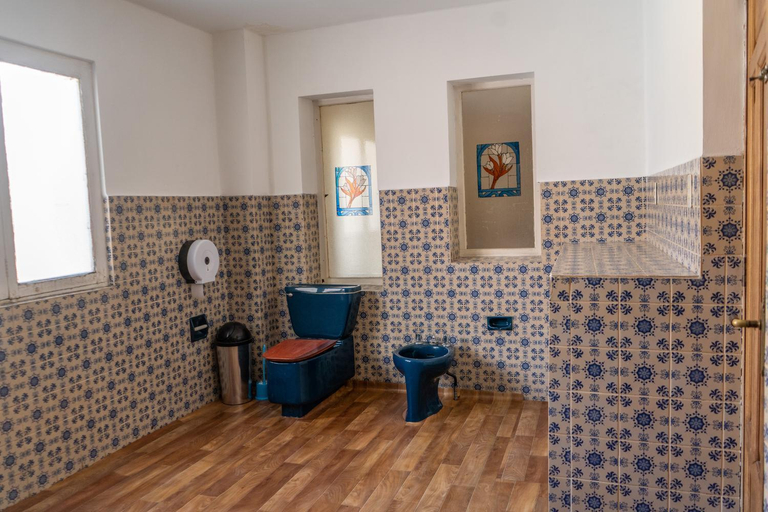Bathroom, Nomada Hostal, Pedro Domingo Murillo