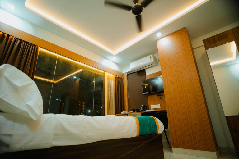 Bedroom 4, Elmas Suites - Bellandur, Bangalore