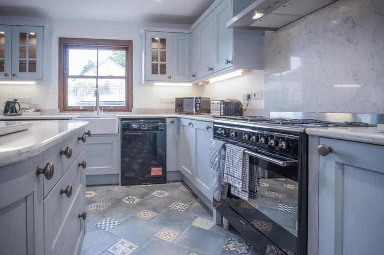 Others 5, Pendeilo Villa - 5 Bedroom Holiday Home - Amroth, Pembrokeshire