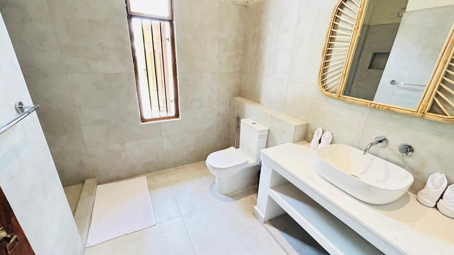 Bathroom 3, Lime & Co Kaba, Habaraduwa