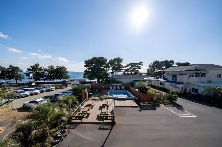 Exterior & Views, Jeju Soesokkak Resort Pension Elmar, Seogwipo