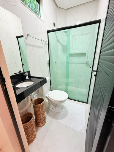 Bathroom, JM Pousada Barreirinhas MA, Barreirinhas
