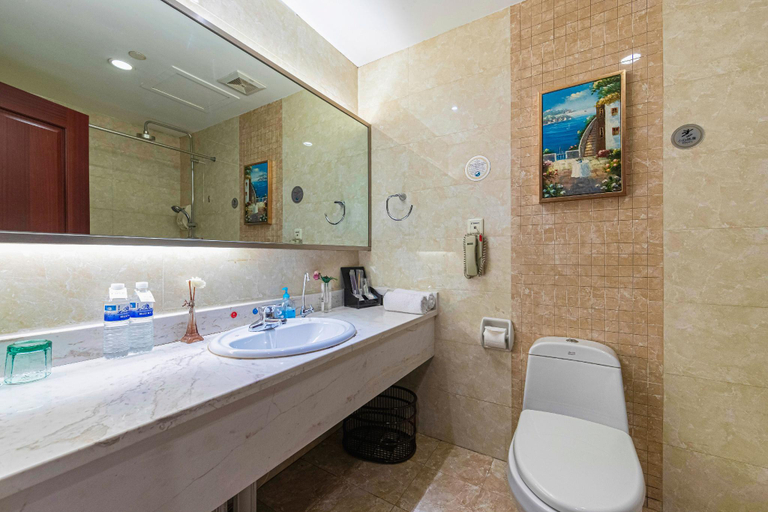 Bathroom 4, Qingdao Chengyang Detai Hotel, Qingdao