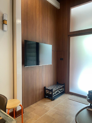 Separate living room 4, Nueng Rana 113 Unique House in China Town/3BR 2BA, Samphantawong