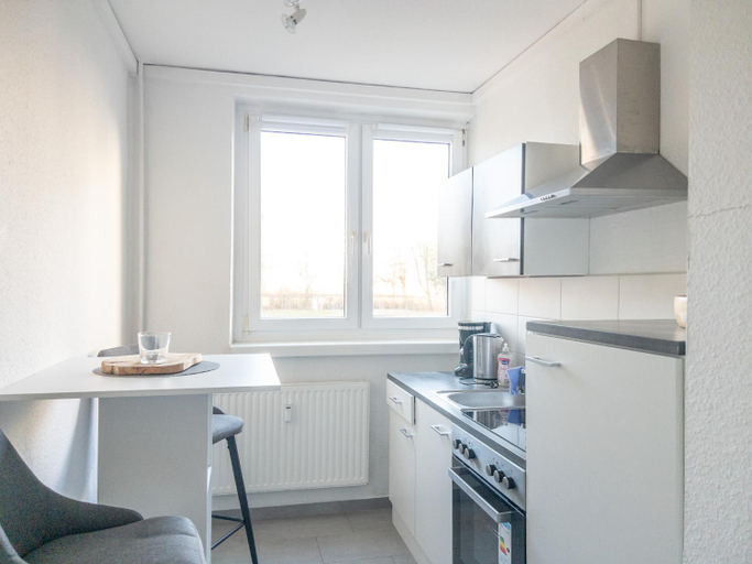 Others 4, 1-5 Zimmer Wohnungen, Einzelbetten, Magdeburg